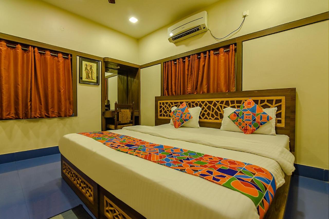 Fabexpress Shivalya Hotel Kolkata Exterior photo
